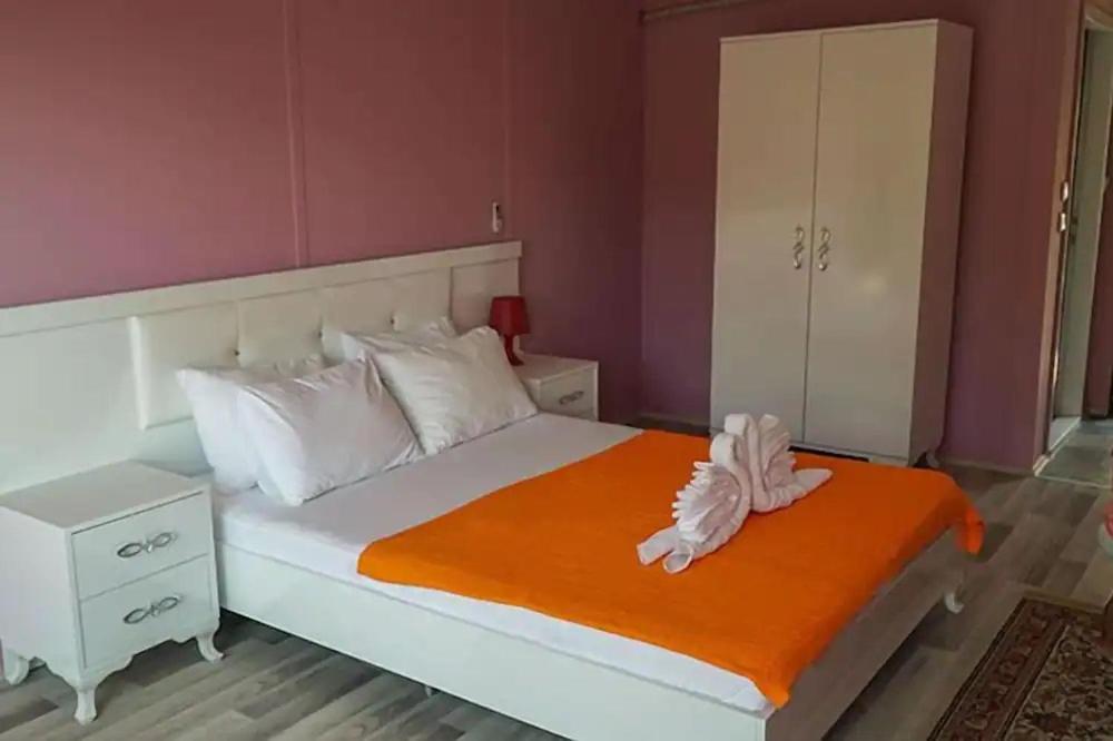 Onur Motel Faralya Fethiye Экстерьер фото